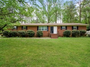 2524 Gemway Dr, Charlotte, NC 28216