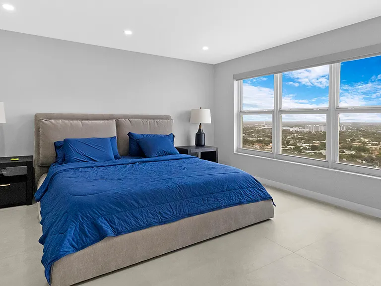 3900 Galt Ocean Dr #2114 — Photo 17