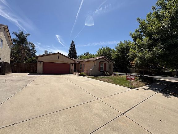 2nd image of 4441 W Elowin Ave
