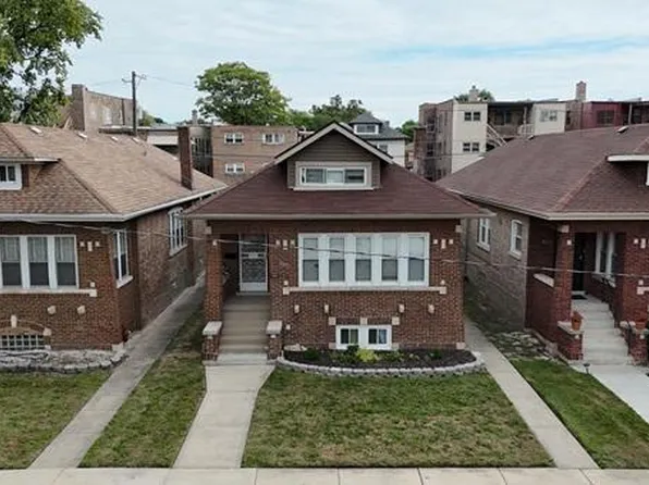 8035 S Oglesby Ave, Chicago, IL 60617