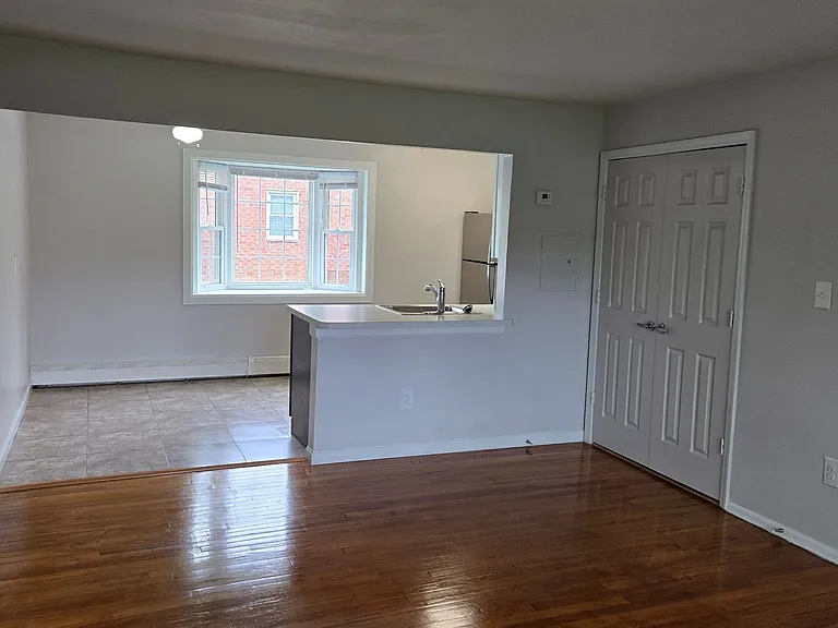 LAWRENCEVILLE GARDEN APARTMENTS AND TOWNHOMES — Photo 38
