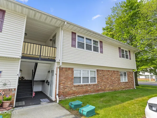 5 Utah Drive #D, Matawan, NJ 07747