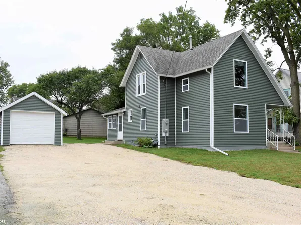 915 Oak St, Iowa Falls, IA 50126