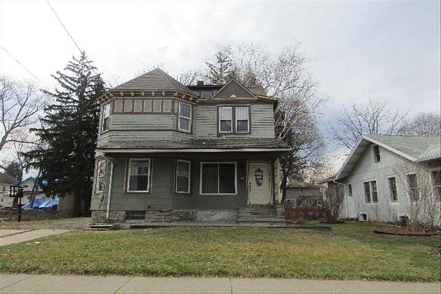 1st image of 38 Ackley Ave