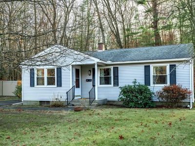 96 Rick Dr, Northampton, MA, 01062