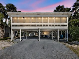 417 Palmetto Blvd, Edisto Island, SC 29438