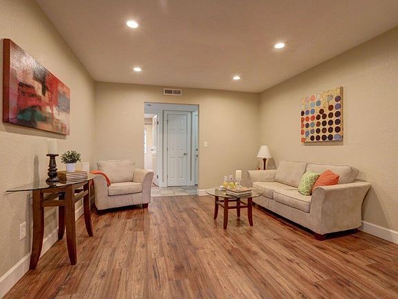 4th image of 14020 Juanita Dr NE APT A4