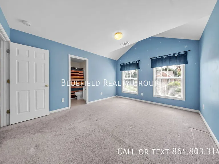 417 Summergreen Way — Photo 28