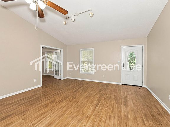 4th image of 6800 Green Acre Cir