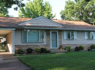 9539 Marbob Dr, Saint Louis, MO 63123