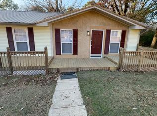 1212 Beaufort Cir, Bessemer, AL 35020