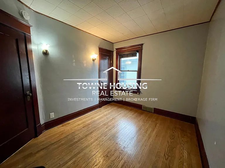 418 Colvin Ave — Photo 31
