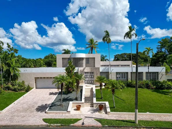 Urb Santa Maria 1906 Cll Orquidea, San Juan, PR 00927