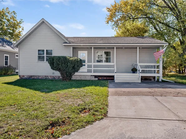 219 Spruce Street, Spooner, WI 54801