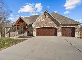 2010 S 22nd Avenue, Ozark, MO 65721