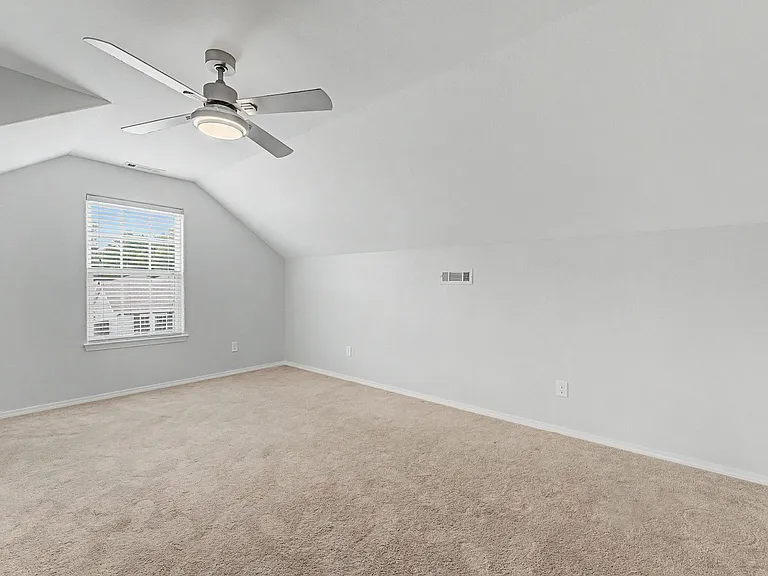 4435 W Pecan St — Photo 15