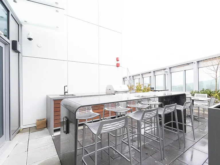 567 Emerson St #2506 — Photo 3