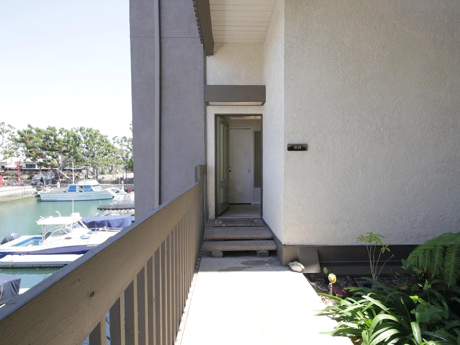 Studio, 787 sqft, $2,450 — Photo 1