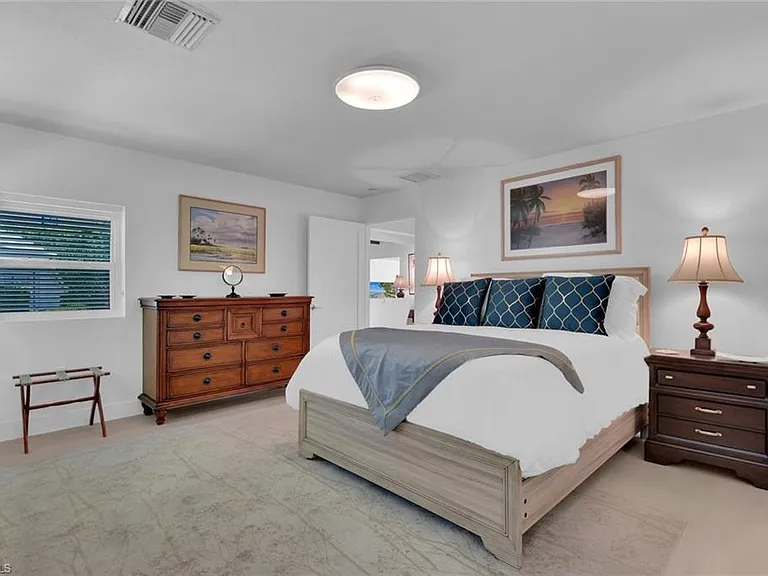 2143 Marina Dr — Photo 22
