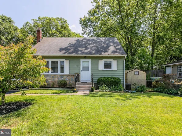 13007 Forest Glen Rd, Woodbridge, VA 22191