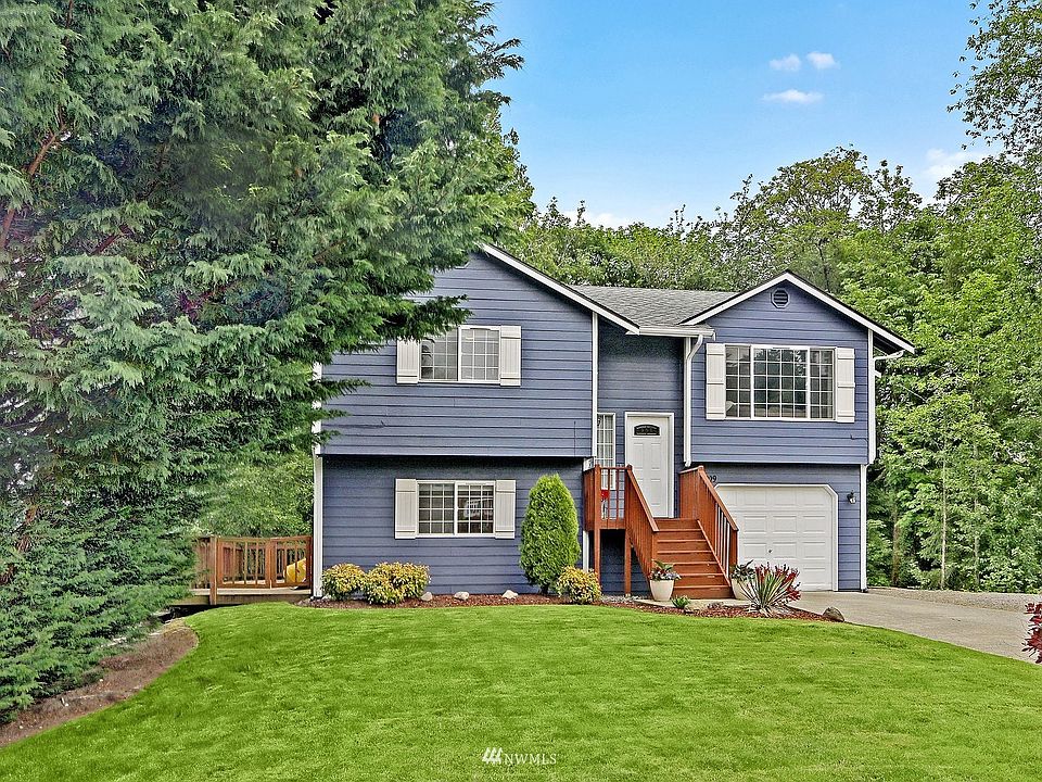 1st image of 909 98th Ave SE