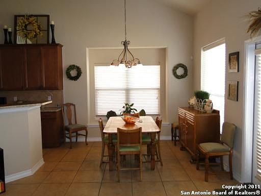 5th image of 23107 Airedale Ln