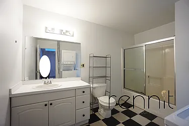 Rented by Rennit Inc.