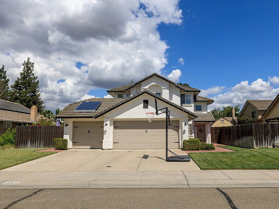 1st image of 428 Douma Way
