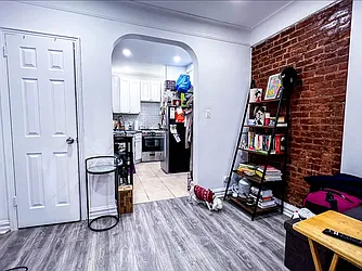 Rented by Gravity Real Estate Advisors