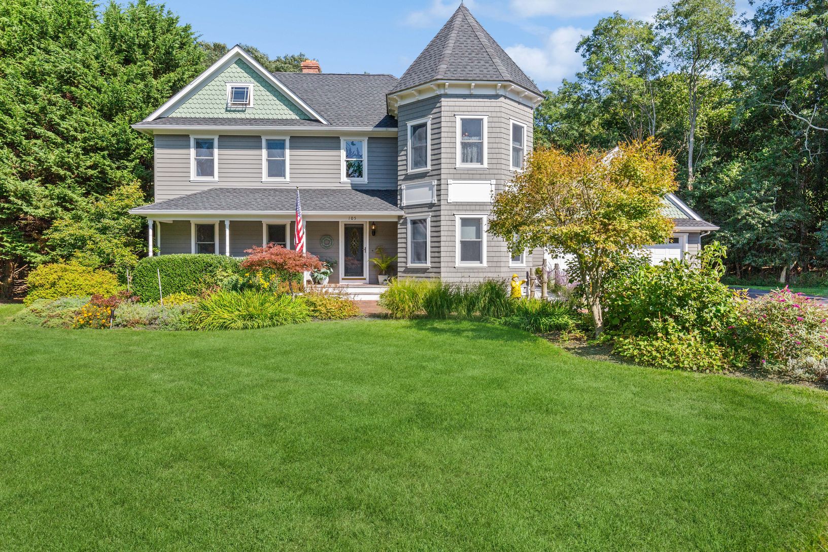  View of Front of Home with Front Porch