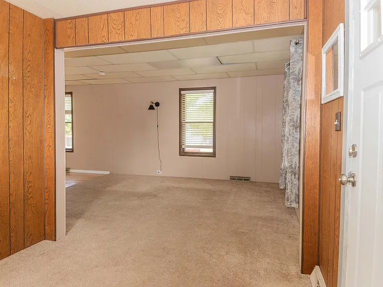 510 E Union Ave — Photo 17