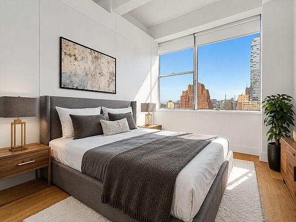 4th image of 50 Murray St #735