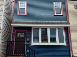 4790 Yew St, Pittsburgh, PA 15224