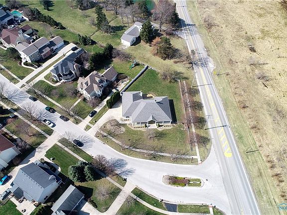 5th image of 26935 Riverford Dr