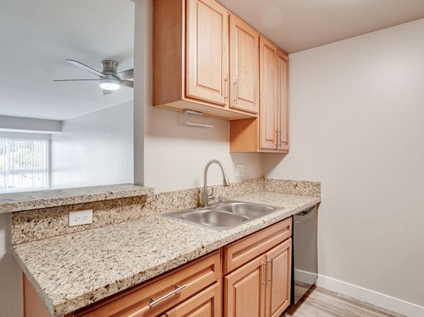 6867 Golfcrest Dr APT 58