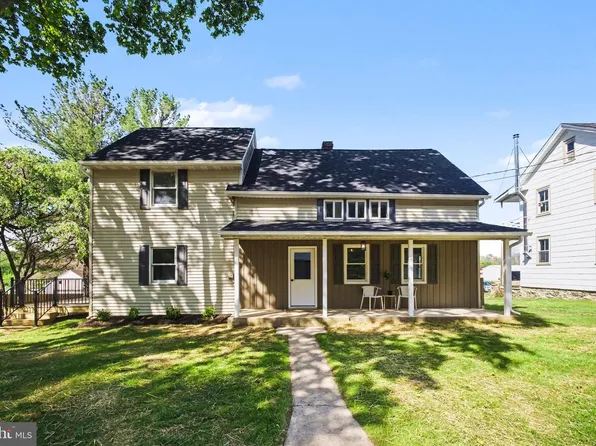 922 N Old Rd, Strasburg, PA 17579