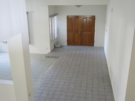 3rd image of 24020 Clarington Dr
