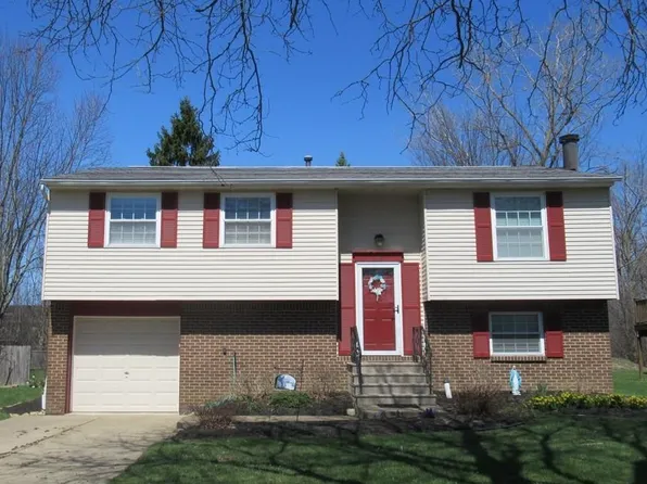 73 Foxcroft Dr, Hamburg, NY 14075