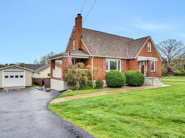 7303 Sunnybrook Dr, Roanoke, VA 24019