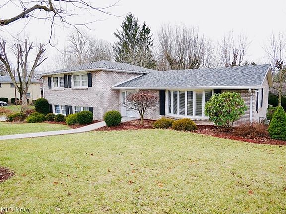 2nd image of 101 Woodland Park