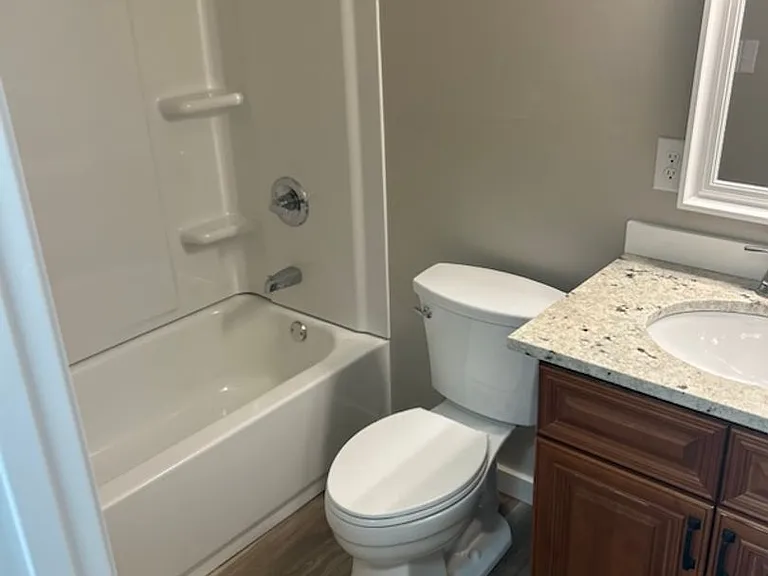 405-430 Bicentennial Way — Photo 10