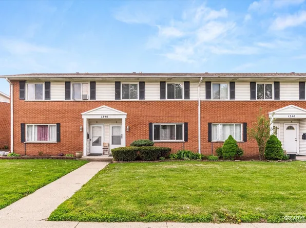 1340 Monomoy St APT C, Aurora, IL 60506