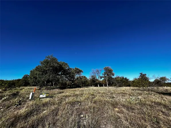 148 French Kingston Ct, Chico, TX 76431
