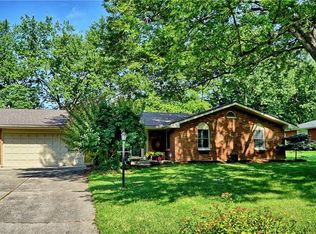 1165 Lomeda Ln, Dayton, OH 45434