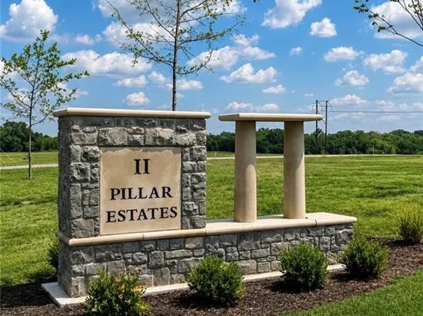 1 Pillar Cir, Bates City, MO 64011