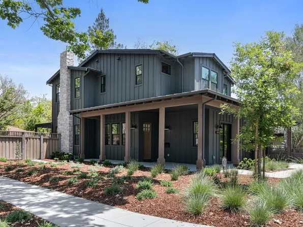 1905 Byron St, Palo Alto, CA 94301