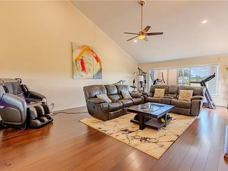 4902 Saratoga Blvd #1 — Photo 19