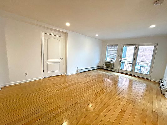 3rd image of 32-86 41st St #3