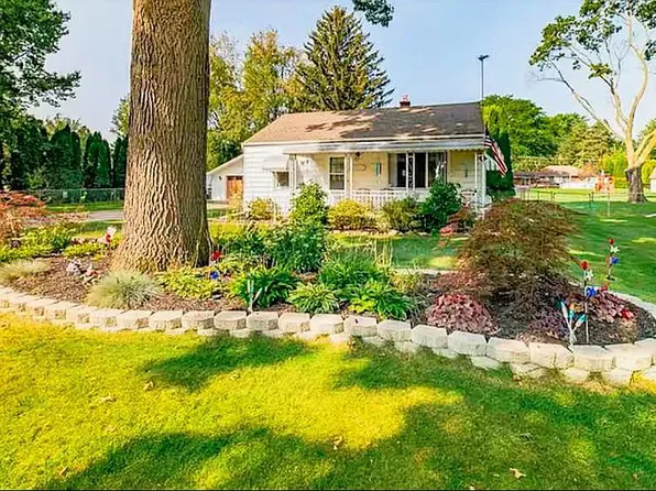 36515 Birwood St, Clinton Township, MI 48035