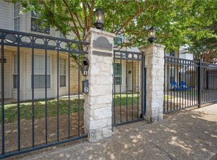 2020 S 9th St APT 2, Waco, TX 76706